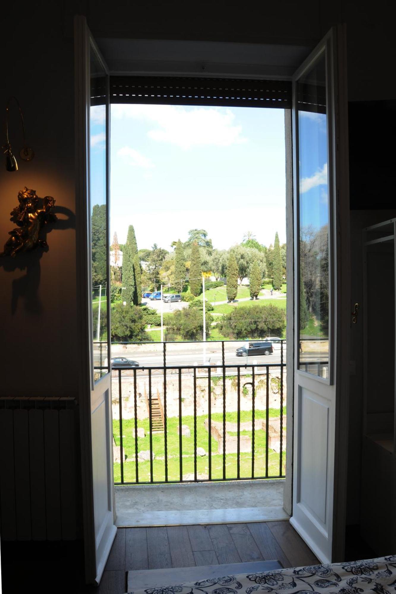 A Casa Di Lu, Al Colosseo - Guest House Roma Esterno foto