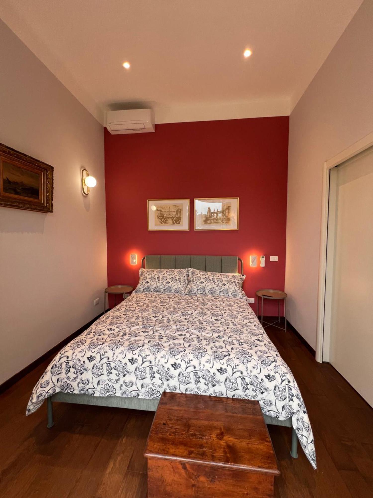 A Casa Di Lu, Al Colosseo - Guest House Roma Esterno foto