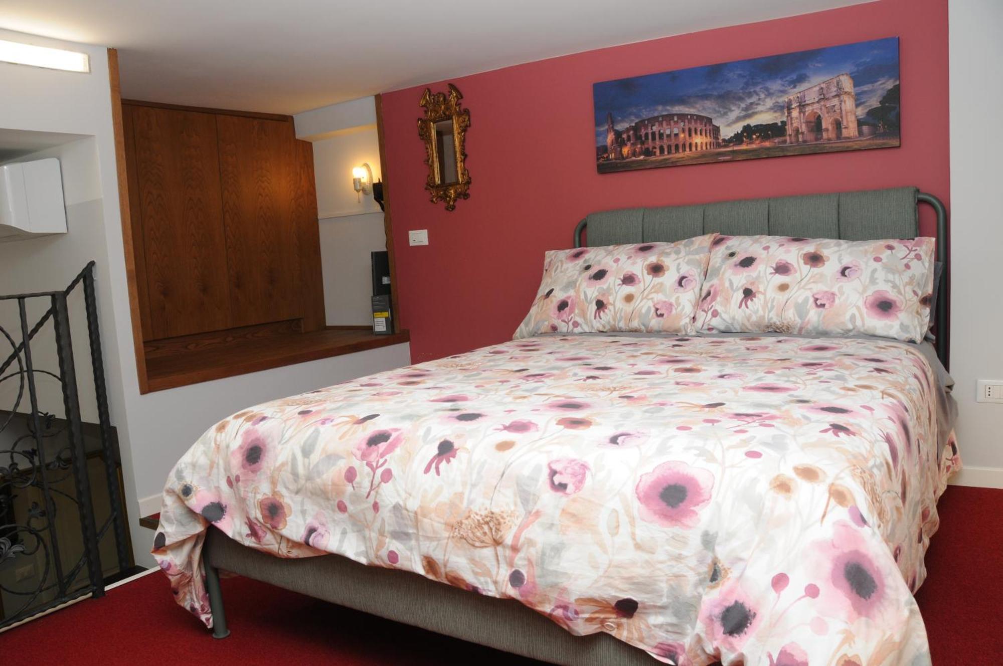 A Casa Di Lu, Al Colosseo - Guest House Roma Esterno foto